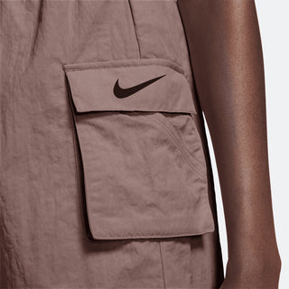 W Nike Woven High-Rise Shorts