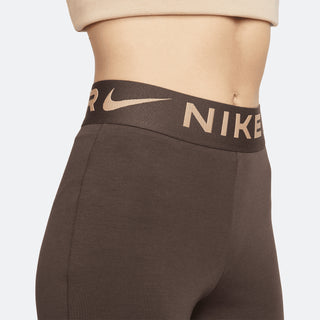 W Nike High-Waisted Flare Leggings - Brown