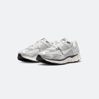 W Nike Vomero 5 'Photon Dust'