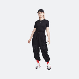 W Nike Sportswear Slim-Fit Crop Top